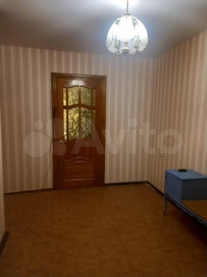 4-к. квартира, 105 м², 1/9 эт.