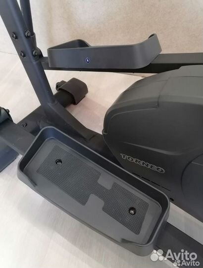 Эллиптический тренажёр Torneo Festa C-310M