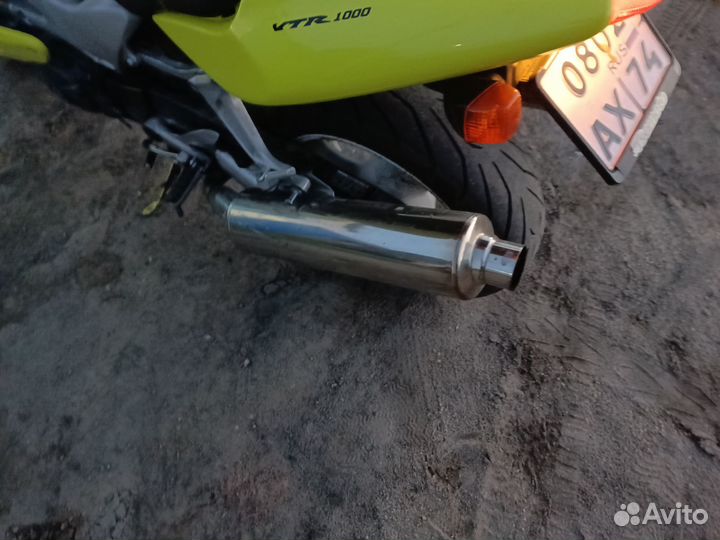 Продам honda VTR1000F