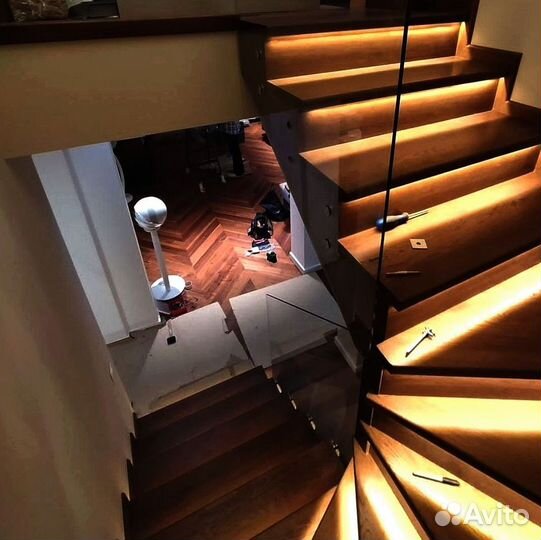 Стеклянные перила для лестниц