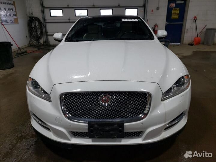 Разбор автор Jaguar XJ 2015