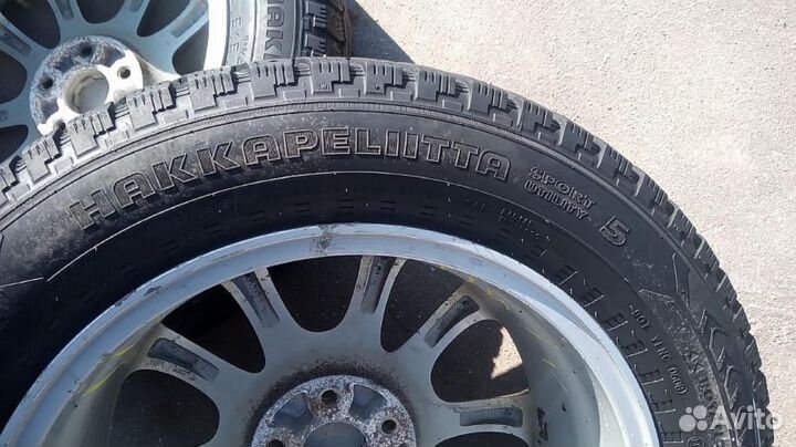Nokian Tyres Hakkapeliitta 5 225/60 R18