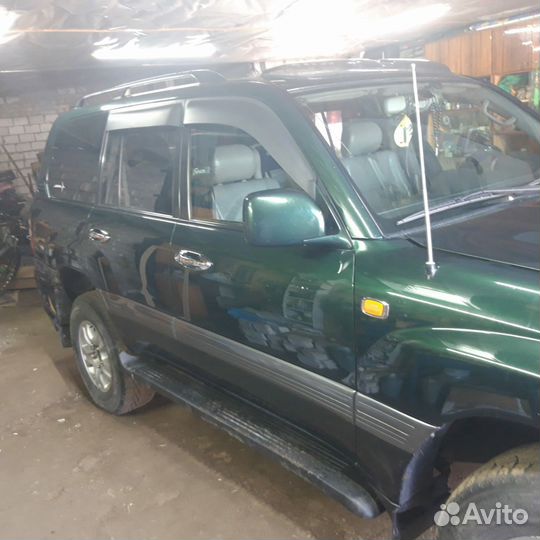 Toyota Land Cruiser 4.2 AT, 2003, 310 000 км