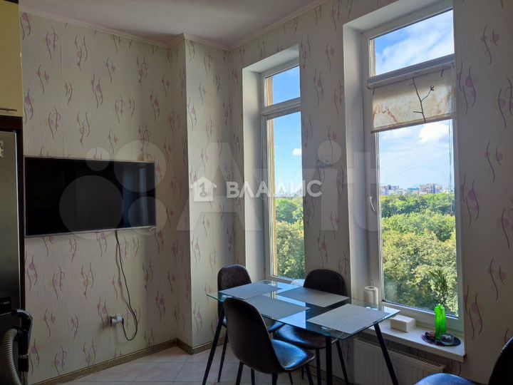 2-к. квартира, 73 м², 9/10 эт.