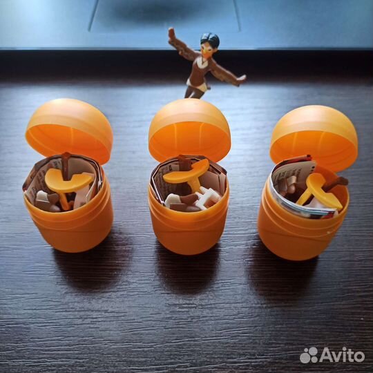 Игрушки из киндера леди баг