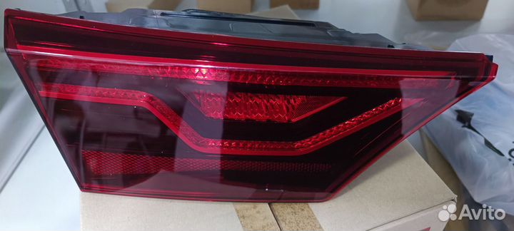 Фонарь крышки багажника левый 92403M6150