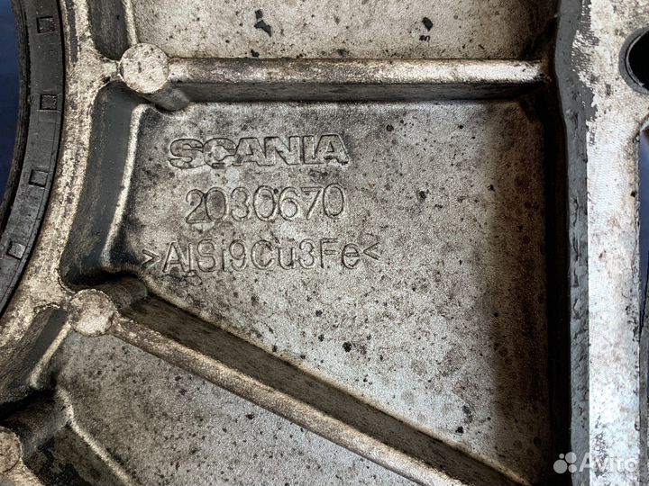 Крышка двигателя передняя Scania 2030670