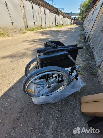 Инвалидная коляска новая на вес чел 150кг