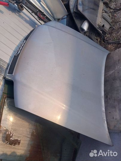 Капот Ауди А 8 д2