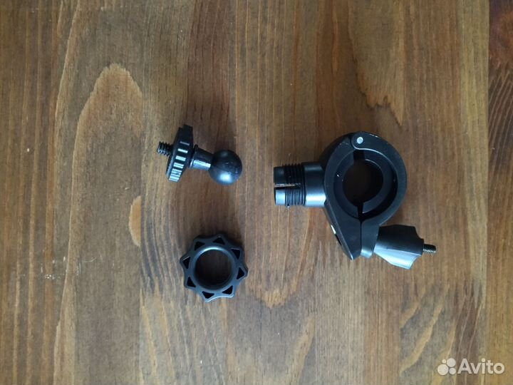 Крепление на руль велосипеда