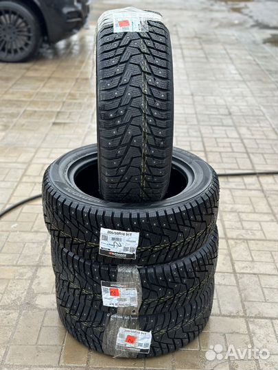 Hankook Winter I'Pike RS2 W429 205/55 R16 91T