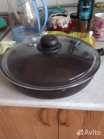 Чугунная сковорода с крышкой СССР