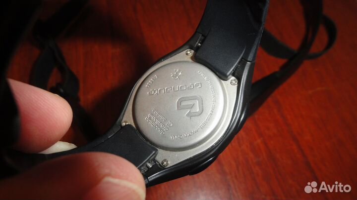 Часы\пульсометр Geonaute