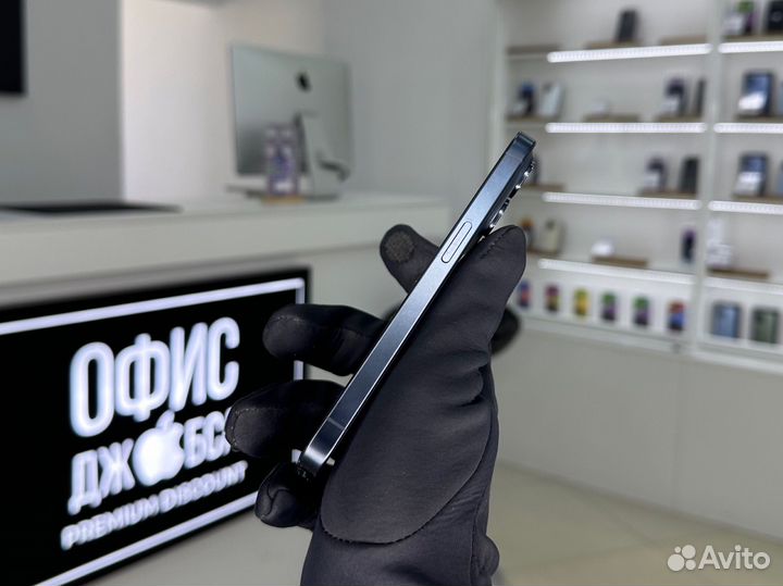 iPhone 15 Pro, 256 ГБ