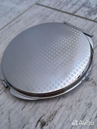 Складное карманное зеркальце Сочи