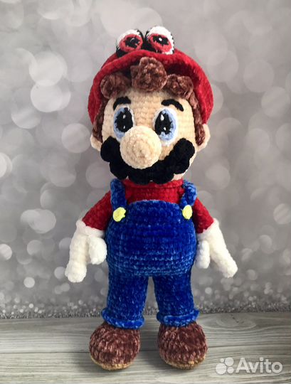 Игрушка Марио