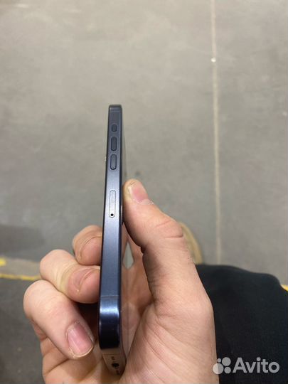 iPhone 15 Pro, 256 ГБ