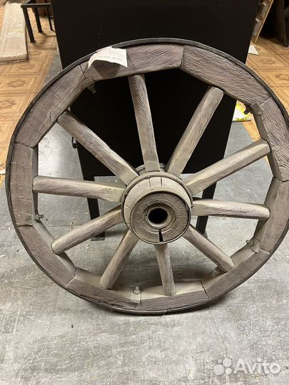 Колесо для телеги