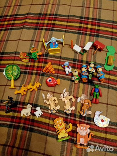 Игрушки из киндер сюрприза 90х