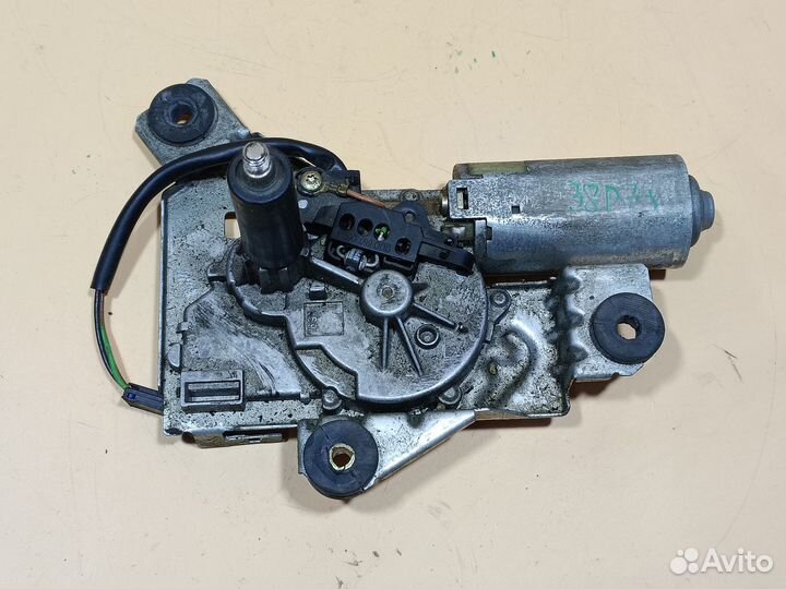 Мотор заднего стеклоочистителя Mitsubishi Carisma