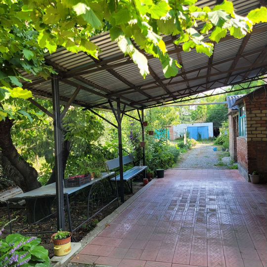 3-к. квартира, 80 м², 1/2 эт.