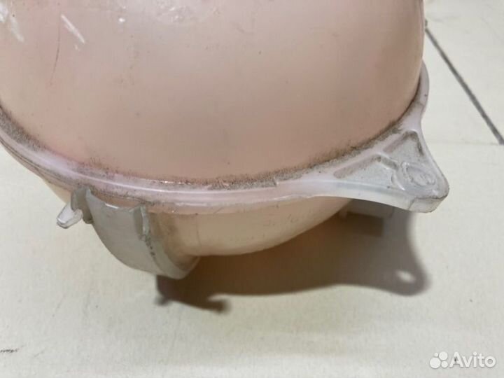 Бачок расширительный Skoda Rapid 1