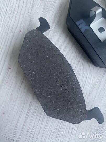 Тормозные колодки на audi A1