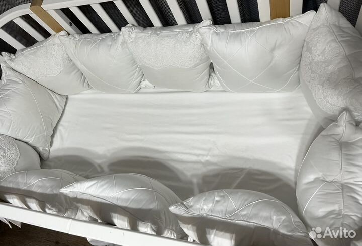 Бортики в детскую кроватку