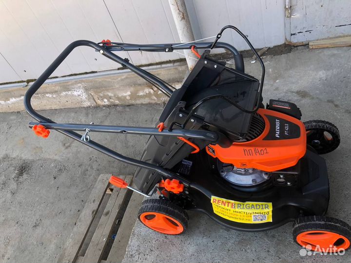 Аренда газонокосилки / Аренда триммера