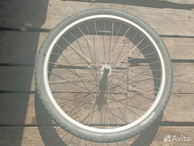 Переднее велосипедное колесо 24