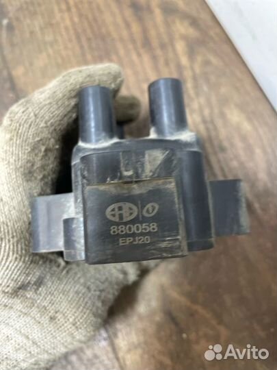 Катушка зажигания Renault Logan K7J 2008