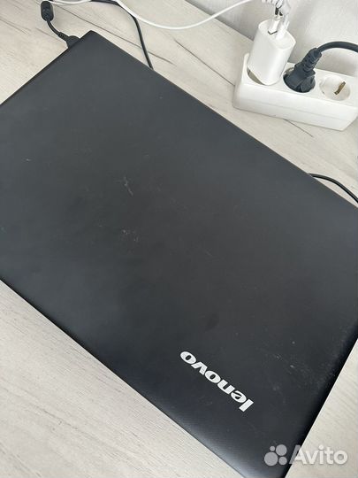 Ноутбук lenovo