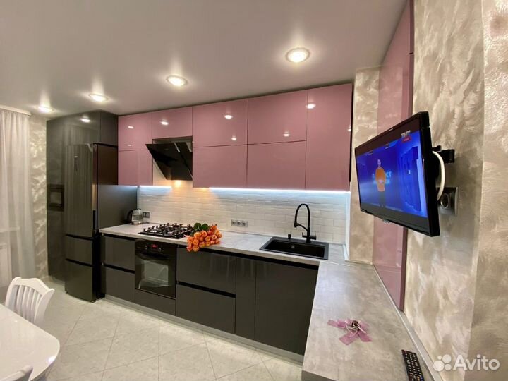 Прямая кухня на заказ. Фабрика