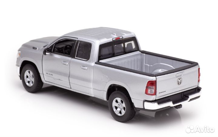 RAM 1500 Big Horn (2019) Quad Cab