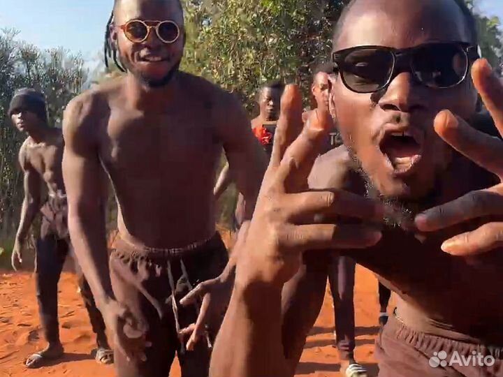 Видео поздравление из Африки, привет от африканцев