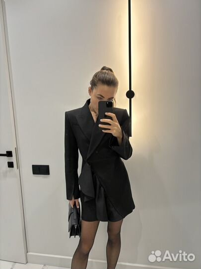 Платье-пиджак Love Republic