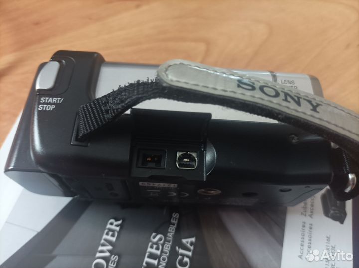 Видеокамера sony