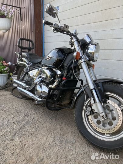 Suzuki Marauder vz 800