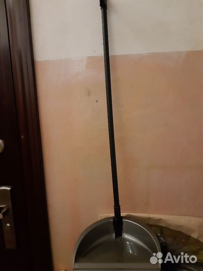 Веник и совок