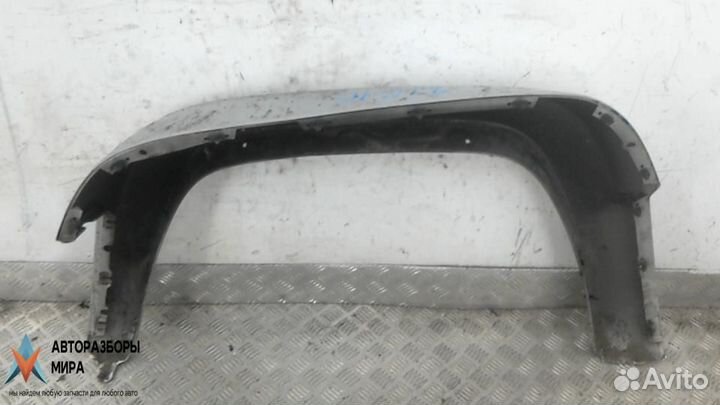 Молдинг крыла Jeep Cherokee KJ 2004