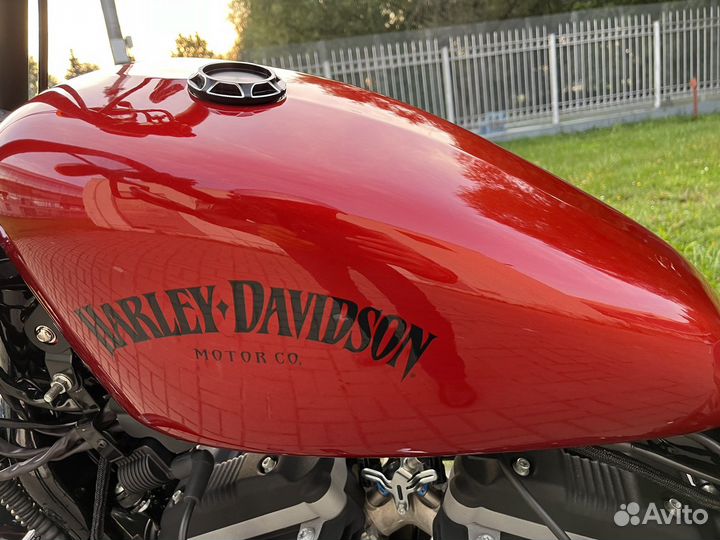 Harley Davidson sportster iron