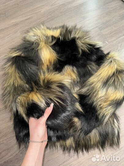 Guess шуба детская