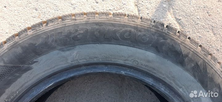 Hankook Winter I'Pike RS2 W429 215/65 R16