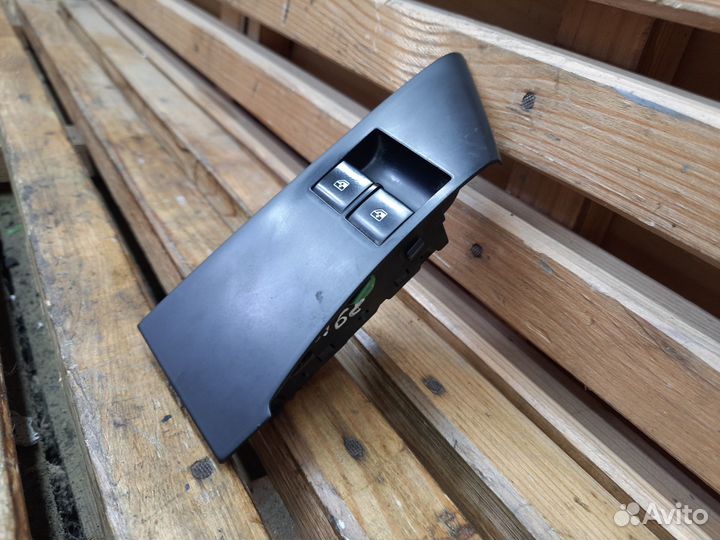 Astra J GTC - блок управления стеклоподъемниками