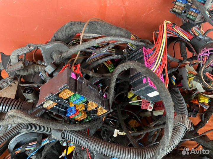 Проводка салона Vw Transporter T5 BPC 2007