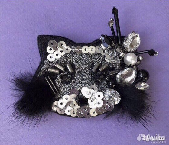 Авторская брошь ручной работы Котик