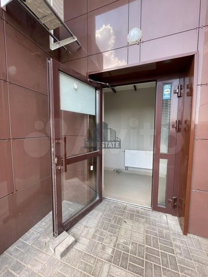 Помещение свободного назначения 70 кв.м. с отдельн