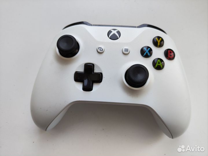Геймпад xbox one s