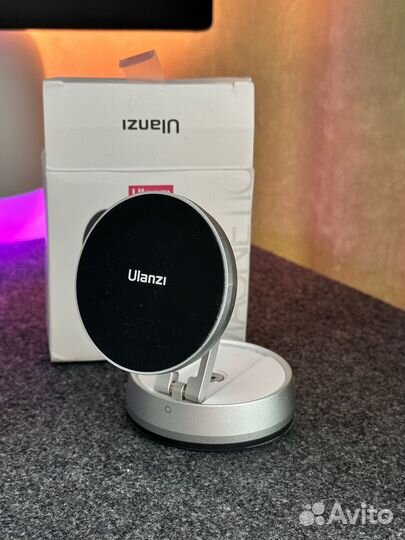 Вакуумный держатель для телефона ulanzi tb-13