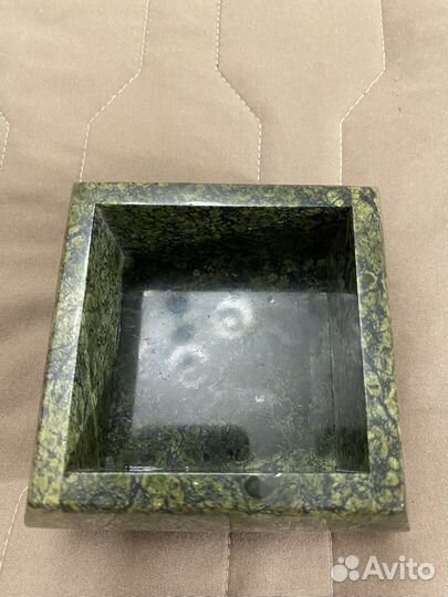 Малахитовая шкатулка